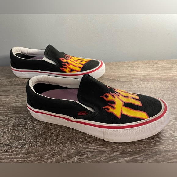 Vans x THRASHER Flames Slip-On Skate Shoes Black Red Men US 4.5 missing Insole - Picture 6 of 6